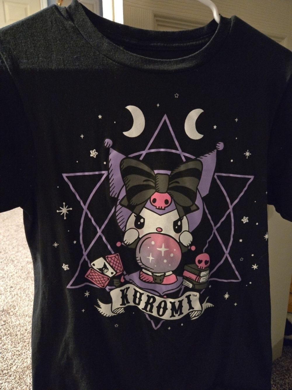 Kuromi Girls' Black Graphic Tee with Purple and Pink Accents